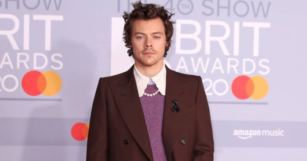 Harry Styles pays tribute to ex Caroline Flack on the red carpet at the Brit Awards 2020 - www.ok.co.uk
