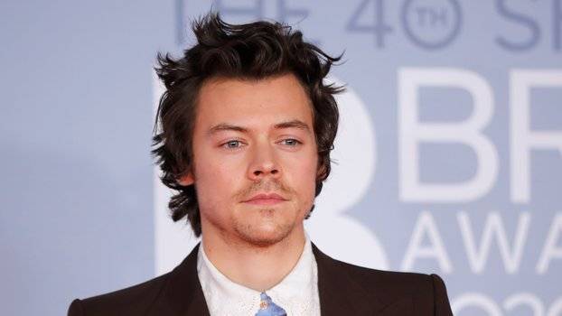 Harry Styles Was Reportedly Robbed At Knifepoint - flipboard.com - London