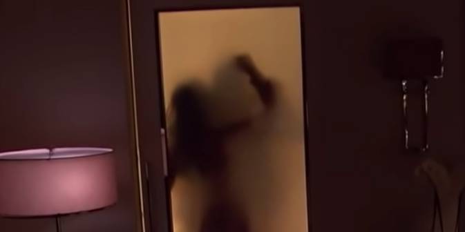 Bachelor Fans Figured Out Who's Making Out with Peter Weber Behind That Glass Door - www.cosmopolitan.com