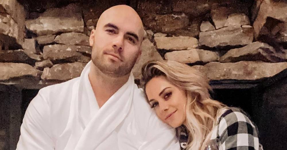 Jana Kramer and Mike Caussin ‘Redo’ New Year’s After Split Rumors: ‘No Better Time to Rebuild’ - www.usmagazine.com