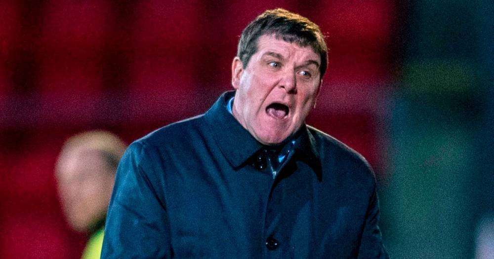 Tommy Wright makes referee claim as St Johnstone boss slaughters Greg Aitken for Hearts decision - www.dailyrecord.co.uk