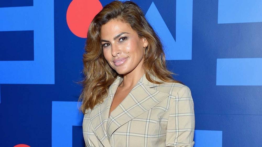 Eva Mendes Has the Perfect Response to Troll Who Said She's 'Getting Old' - www.etonline.com