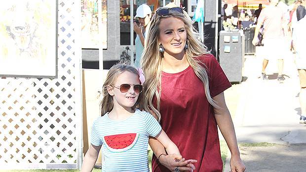 ‘Teen Mom 2’s Leah Messer Faces Backlash For Allowing Daughter, 10, To Wear Skimpy Outfits - hollywoodlife.com