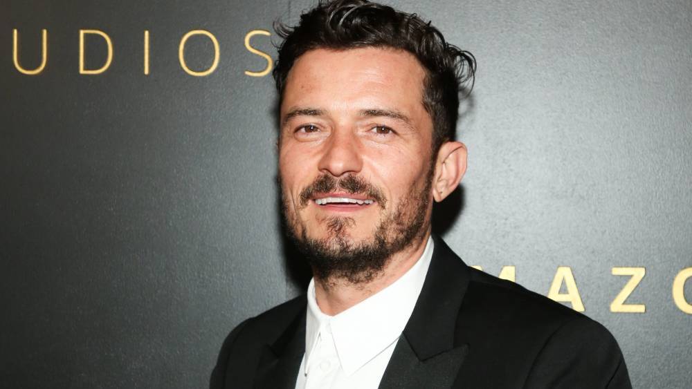 Orlando Bloom fixes tattoo that misspelled his son's name: 'How do you make a mistake like that?' - flipboard.com