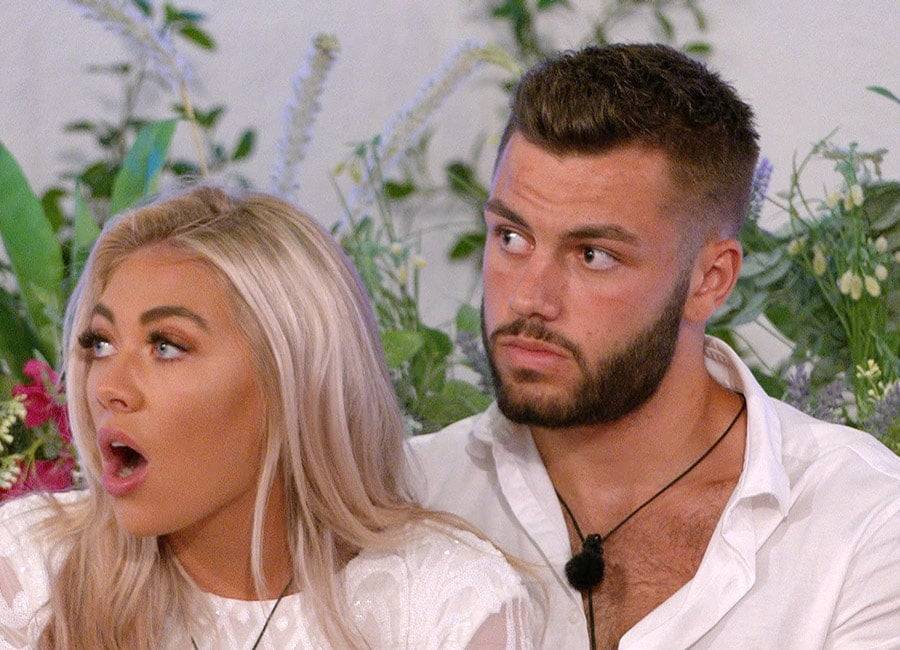 What about Shaughna? Love Island fans question Paige saving Molly and Callum - evoke.ie