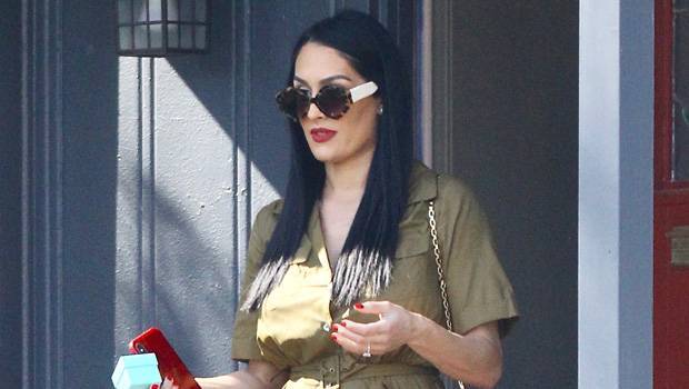 Nikki Bella Shows Off Her Bare Baby Bump At 16 Weeks Pregnant: See Her Fierce Mirror Selfie - hollywoodlife.com