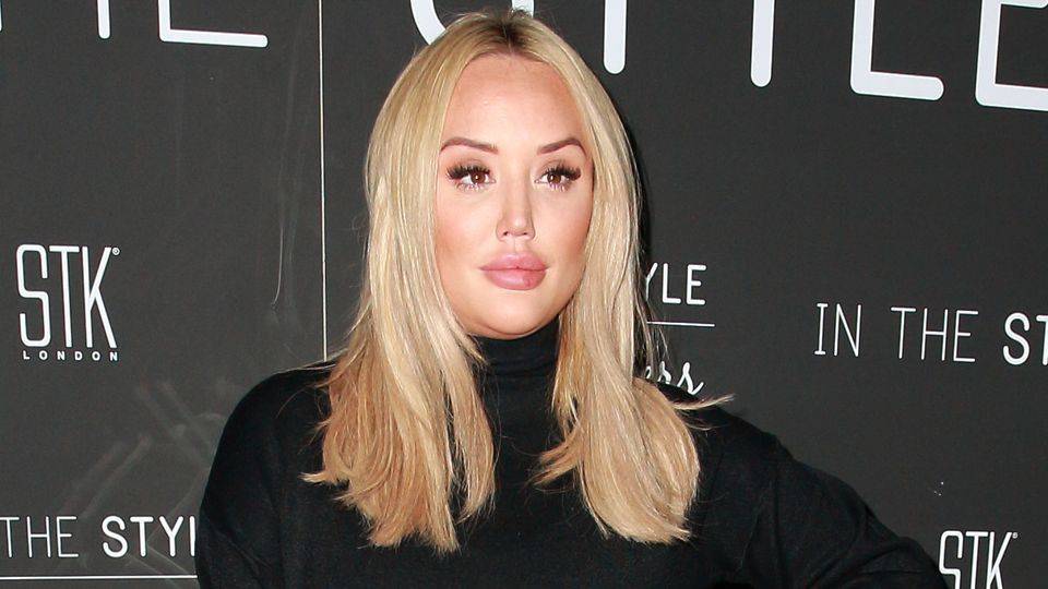 Charlotte Crosby shows off ‘raging and aggressive camel toe’ and we're crying - heatworld.com - Australia - county Crosby