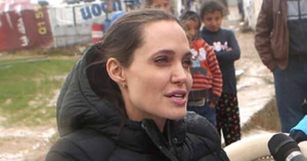Angelina Jolie Pens Powerful Essay About Her Experience With Syrian Refugees - www.eonline.com - Syria