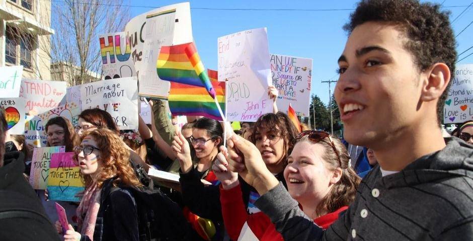 Students protest at Catholic high school that “forced out” two gay teachers - www.starobserver.com.au - Britain - Washington - state Washington