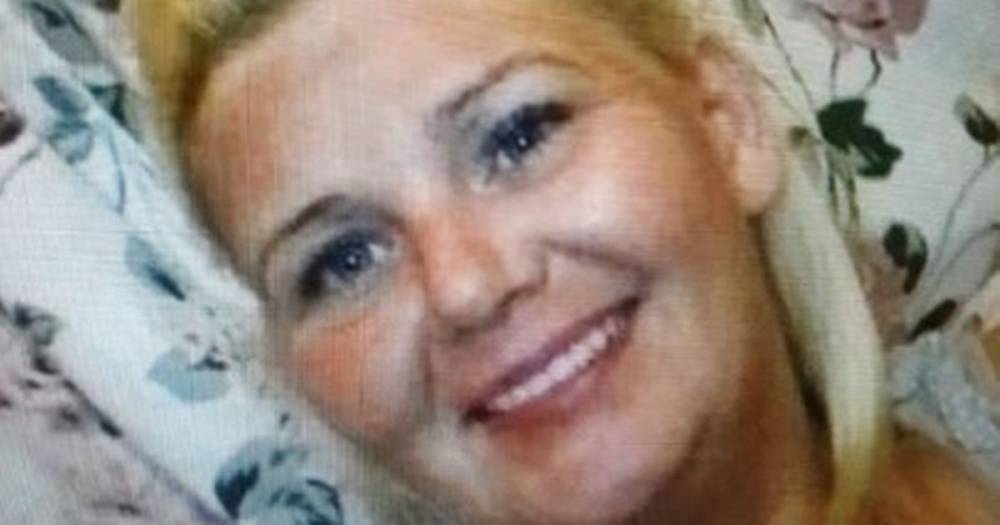 Tributes to 'loving' mum-of-four who died in car crash in Bacup - www.manchestereveningnews.co.uk
