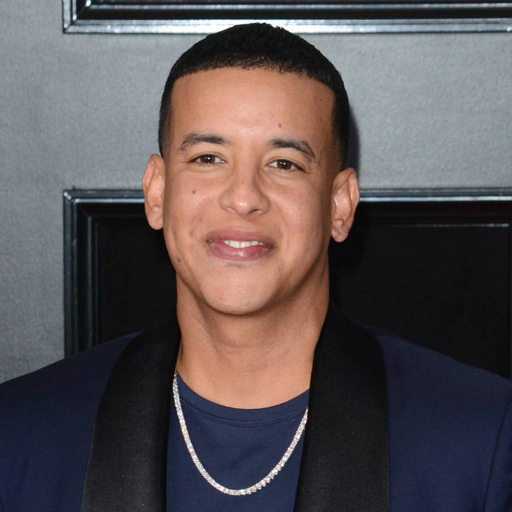 Daddy Yankee emerges victorious at Premio Lo Nuestro awards - www.peoplemagazine.co.za