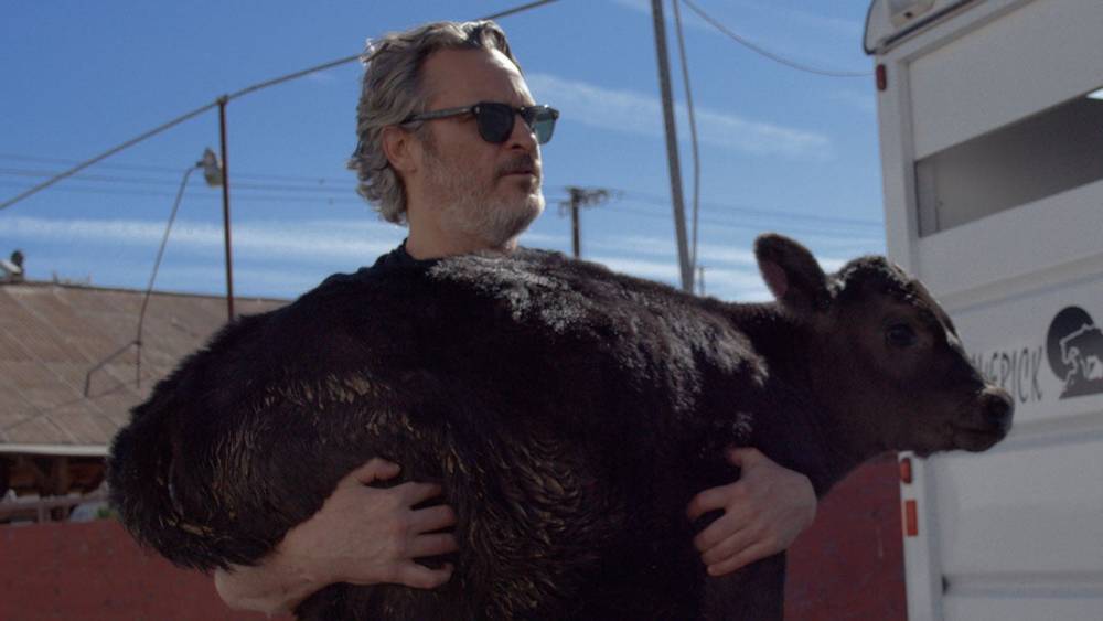Joaquin Phoenix Rescues A Cow and Her Calf From Slaughterhouse Following Oscars Speech - www.etonline.com - Los Angeles - Los Angeles - California