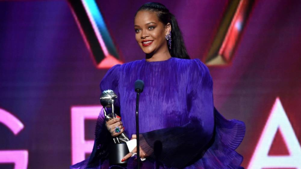 Rihanna Calls for Unity While Accepting the President's Award at the 2020 NAACP Image Awards - www.etonline.com