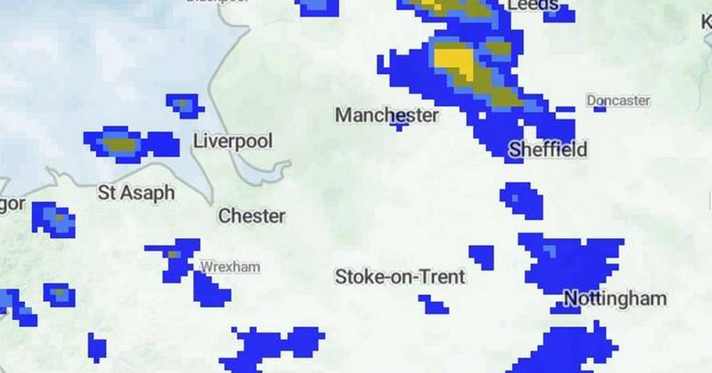 Met Office says snow and floods are forecast for Manchester as weather warning issued - www.manchestereveningnews.co.uk - Manchester