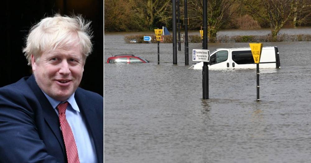 No 10 says it's important 'not to distract from recovery effort' as Boris Johnson is a no show in flooded towns - www.manchestereveningnews.co.uk