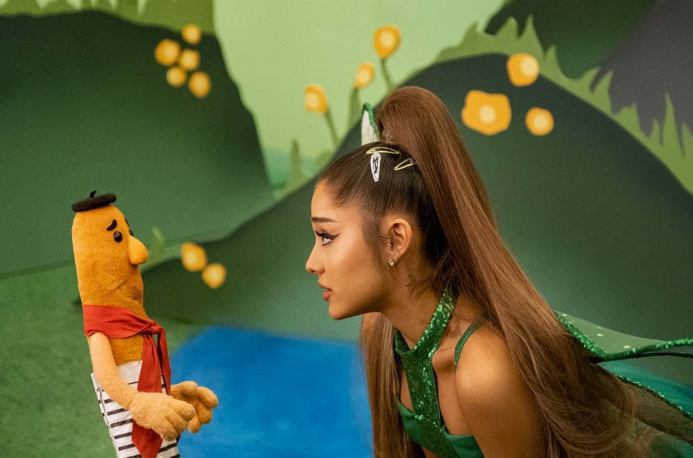 Watch Ariana Grande Duet With Jim Carrey and Catherine Keener on Showtime's 'Kidding' - www.billboard.com