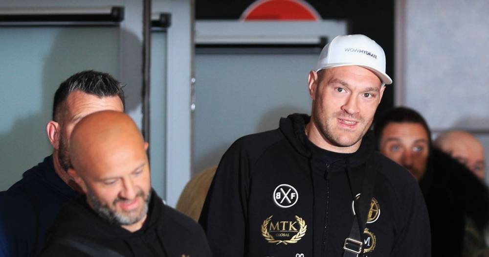 Tyson Fury mobbed at Manchester Airport - as Wilder comes up with a novel excuse for losing - www.manchestereveningnews.co.uk - USA - Manchester - Las Vegas