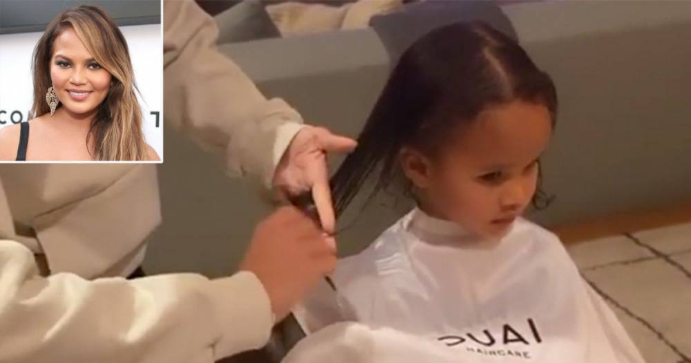 Chrissy Teigen Shares Adorable Video of Daughter Luna's First Haircut: 'It's Happening' - flipboard.com