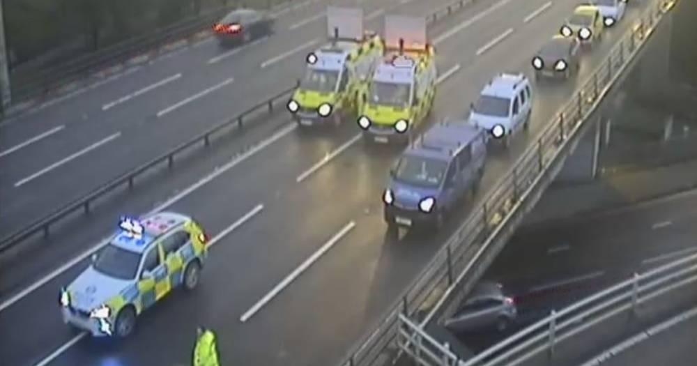 Rush-hour traffic chaos as two lanes closed on busy M8 in Glasgow - www.dailyrecord.co.uk - Scotland