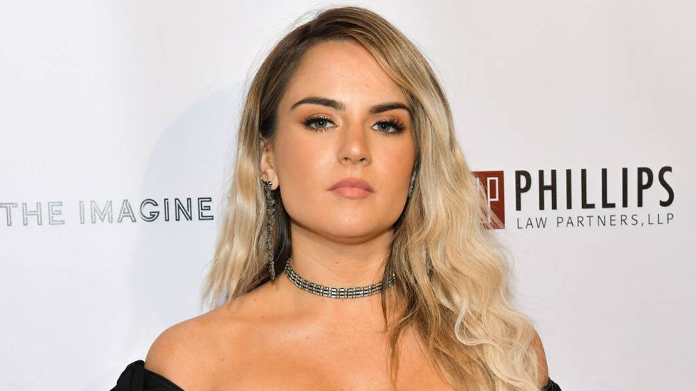 JoJo Says She Was Put on a 500 Calorie a Day Diet as a Teen - www.etonline.com