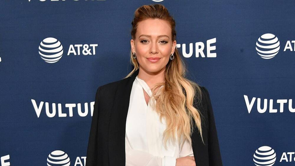 ‘Lizzie McGuire’ star Hilary Duff posts cryptic comment after ‘Love, Simon’ is pulled from Disney+ - flipboard.com