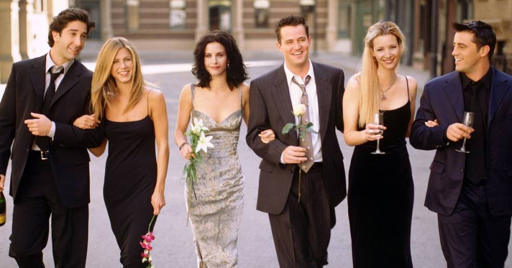 Courteney Cox Reveals the Entire ‘Friends’ Cast Has Only Gotten Together Twice Since the Show Ended - www.usmagazine.com