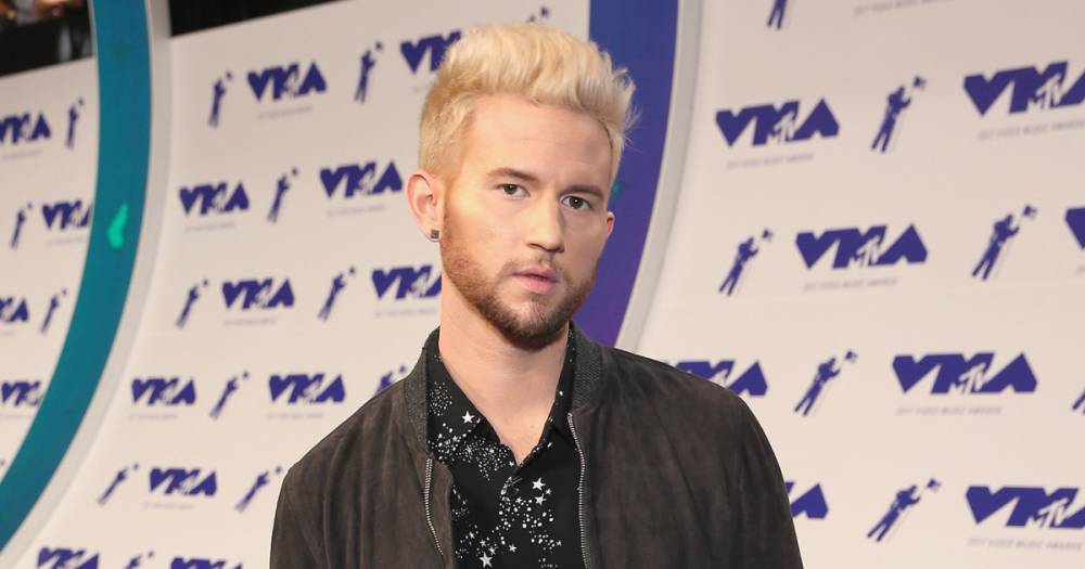 YouTube Star Ricky Dillon Announces He's Gay: 'I Wanted to Come Out Years Ago' - flipboard.com