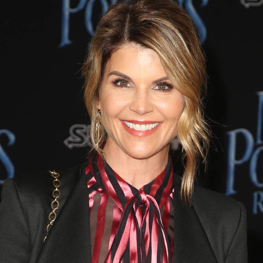 Lori Loughlin’s lawyer claims new evidence ‘exonerates’ actress in college admissions scandal - www.peoplemagazine.co.za