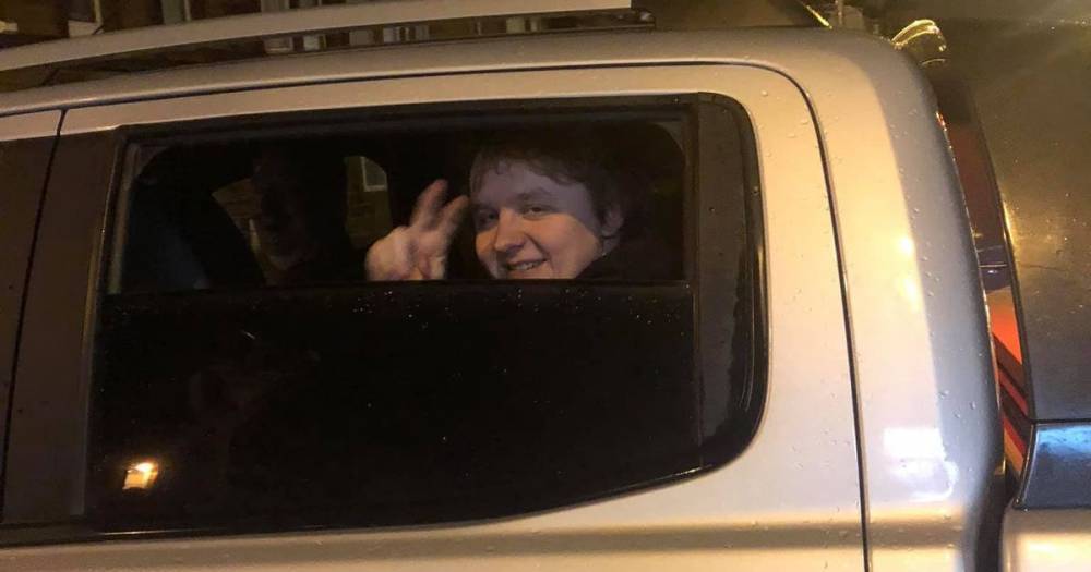Lewis Capaldi surprises Glasgow fans after trip to east end chippy - www.dailyrecord.co.uk