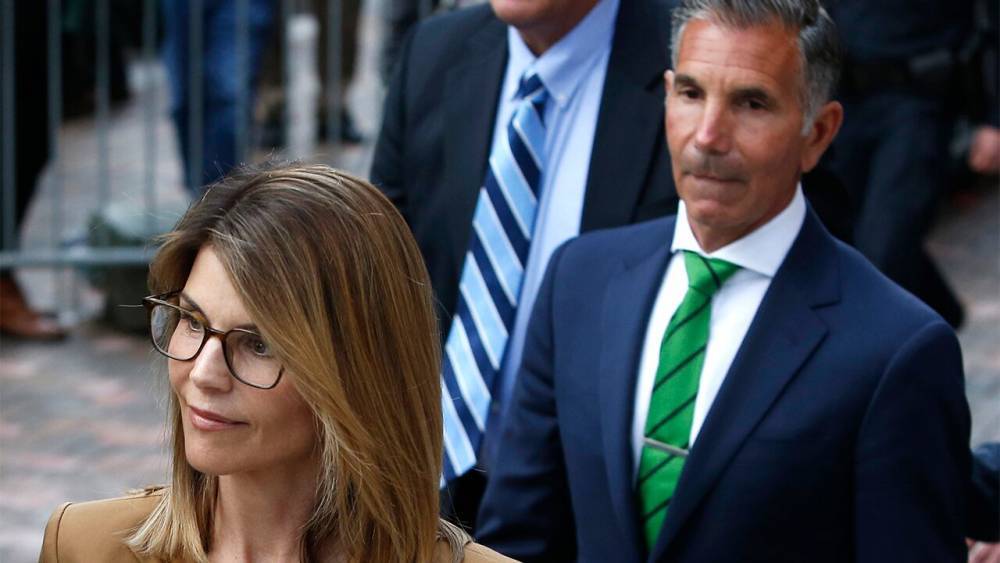 Lori Loughlin, Mossimo Giannulli’s lawyer claims FBI directed college admissions scandal mastermind to lie - flipboard.com