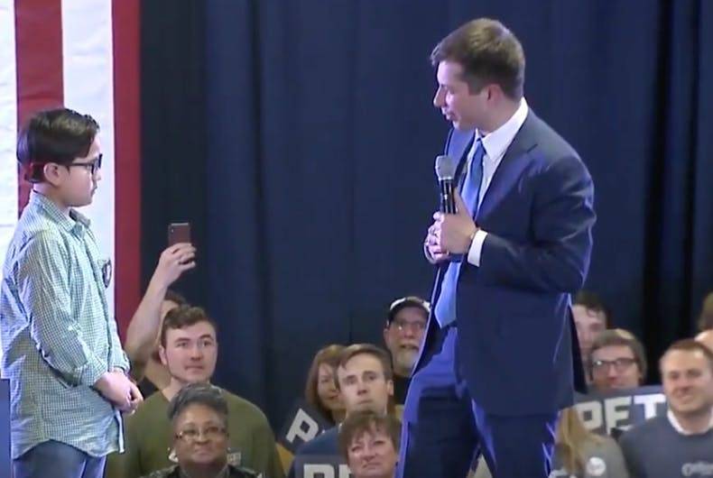 Pete Buttigieg Helps 9-year-old Boy Come Out at Campaign Rally - thegavoice.com - Colorado