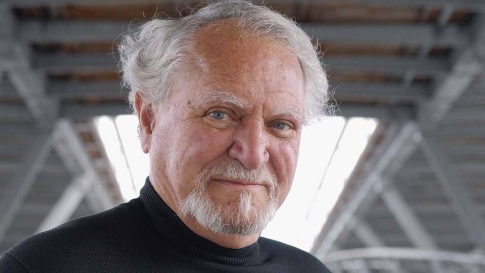 Clive Cussler, Best-Selling Author of 'Sahara' and 'Raise the Titanic!,' Dies at 88 - www.hollywoodreporter.com - Arizona - city Scottsdale, state Arizona