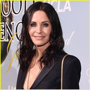 Courteney Cox Shares More Details About 'Friends' Reunion: 'It's Gonna Be Fantastic' - www.justjared.com