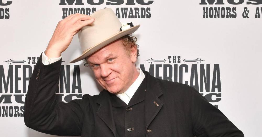 The internet is freaking out about John C. Reilly's gorgeous model-singer son: Photos - www.wonderwall.com - Chicago