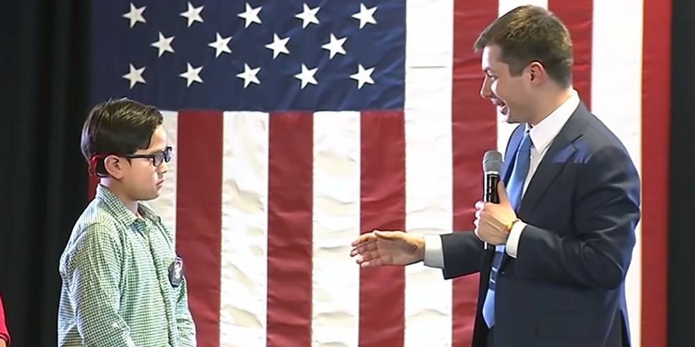 Touching moment 9-year-old boy asks Pete Buttigieg for advice on coming out - www.mambaonline.com - Colorado - Indiana - Denver, state Colorado