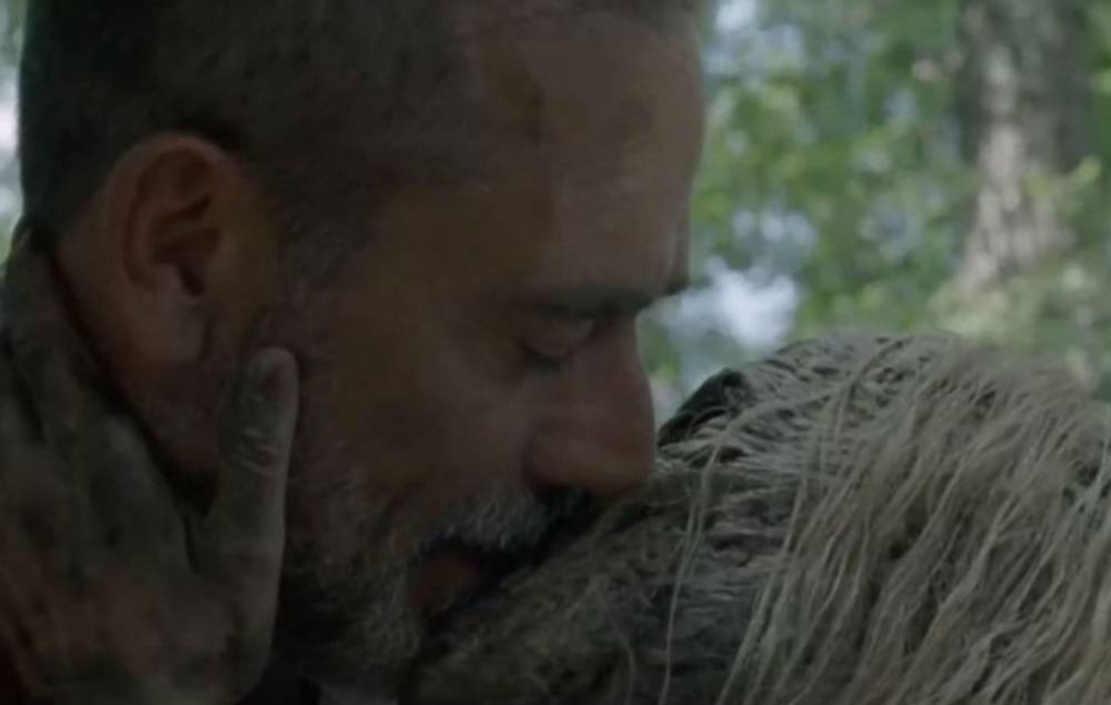 ‘The Walking Dead’: Jeffrey Dean Morgan’s wife reacts to his character’s strange sex scene - www.nme.com
