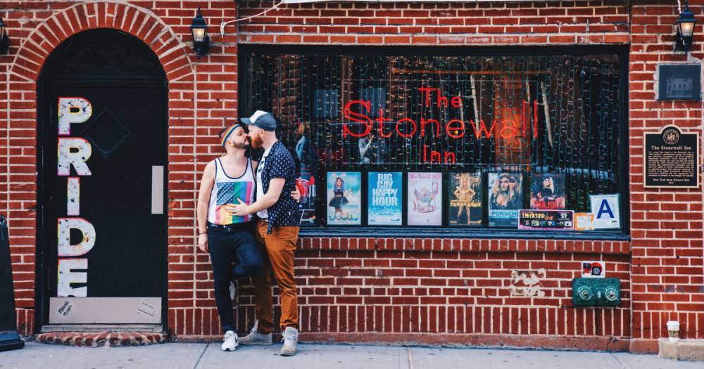 History of Gay Pride: 50+ Years of Stonewall, NYC - coupleofmen.com - Germany