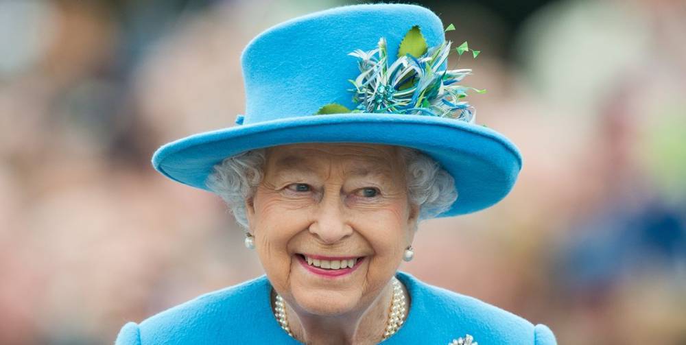 Queen Elizabeth Is Feeling "Emotionally and Physically" Exhausted by the Royal Family's Drama - www.cosmopolitan.com