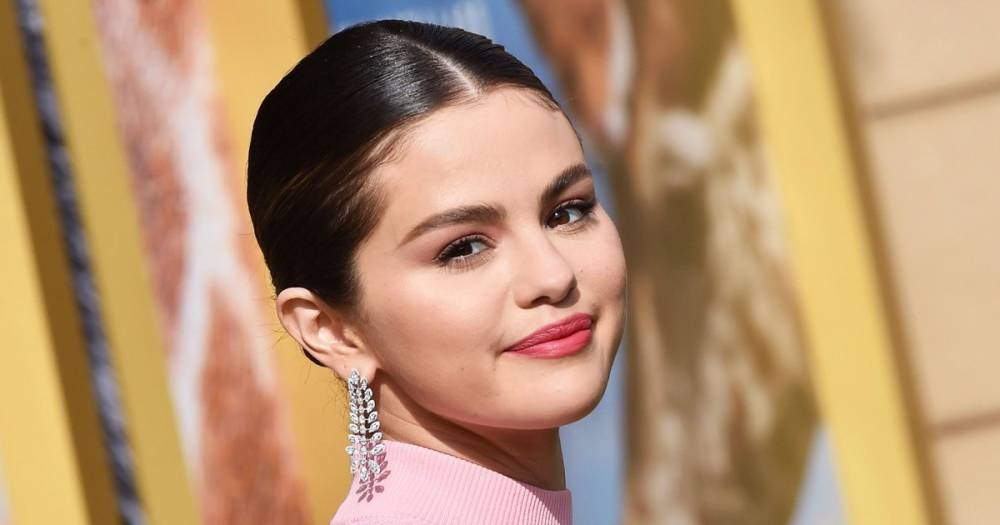 Hey You! Selena Gomez Is Looking for People to Star in Her First-Ever Rare Beauty Campaign - www.usmagazine.com