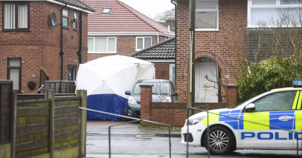 Trafford axe murder: Witness tells of a 'car being smashed up' and men fighting before horrific attack leaves man dead - www.manchestereveningnews.co.uk - county Lane