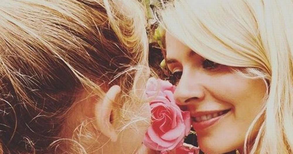 Holly Willoughby ecstatic as social media helps find daughter Belle's lost teddy bear - www.ok.co.uk