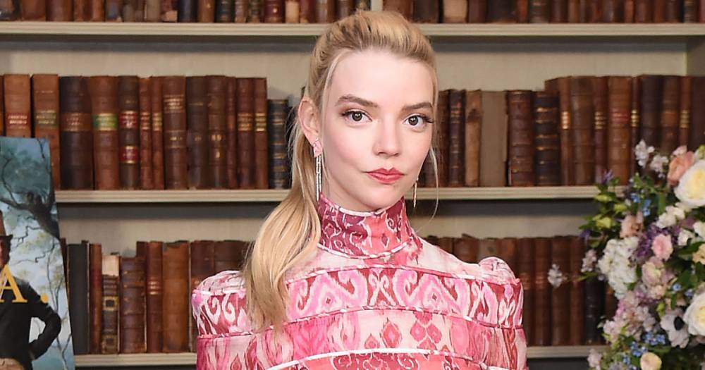 Anya Taylor-Joy Praises Her 'The New Mutants' Costar Maisie Williams for Staying ‘Down to Earth’ - flipboard.com - New York