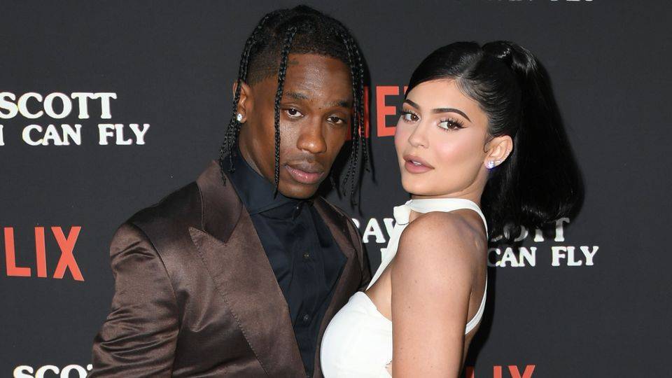 Hang on – did Kylie Jenner just confirm she’s back with Travis Scott? - heatworld.com