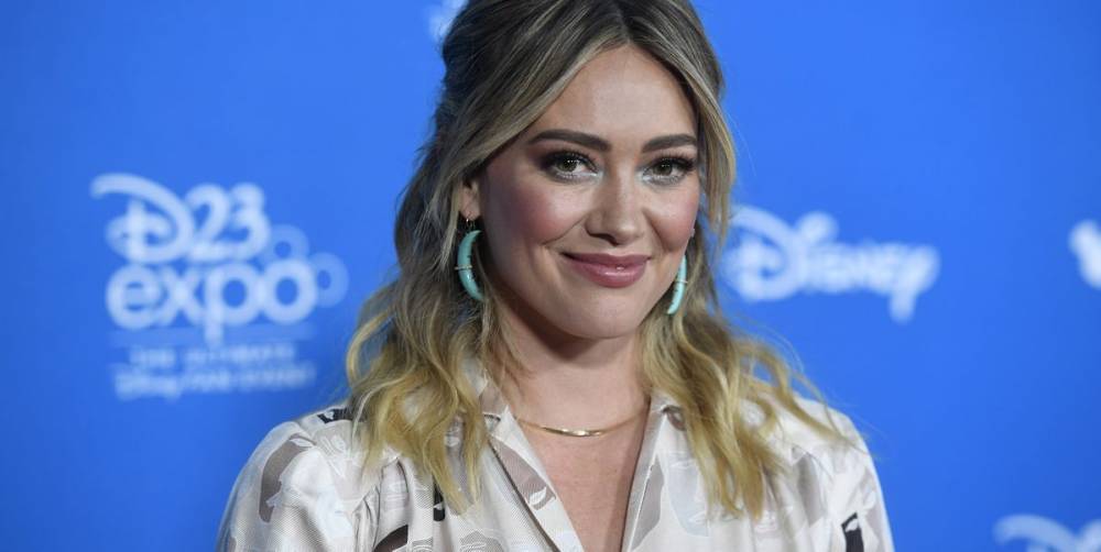 Hilary Duff Publicly Asks Disney to Move the 'Lizzie McGuire' Reboot to Hulu After They Shut It Down - www.cosmopolitan.com