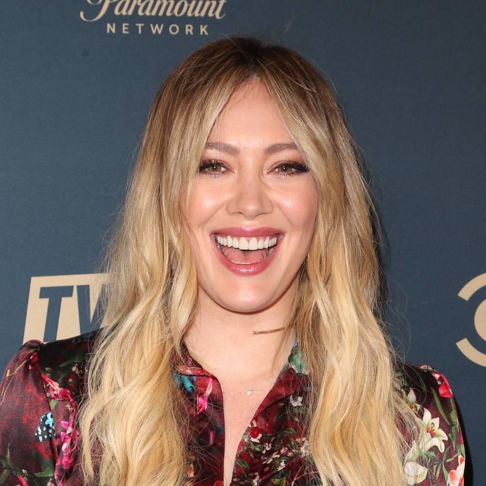 Hilary Duff: ‘It would be a dream to move Lizzie McGuire reboot from Disney+ to Hulu’ - www.peoplemagazine.co.za