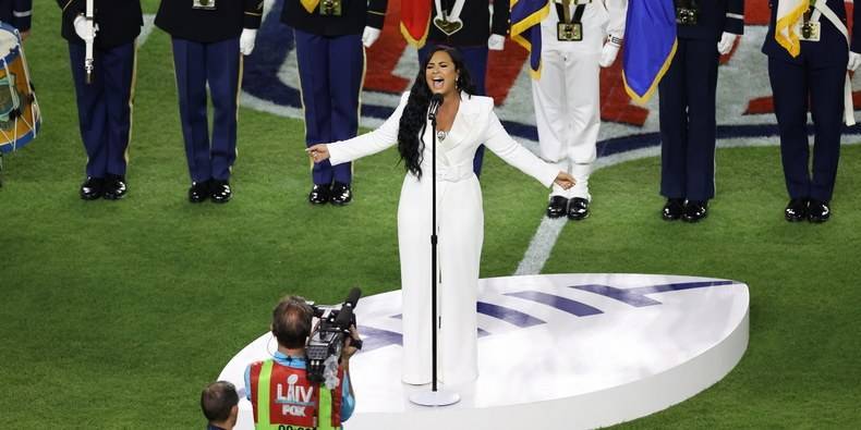 Watch Demi Lovato Sing the National Anthem at Super Bowl 2020 - pitchfork.com