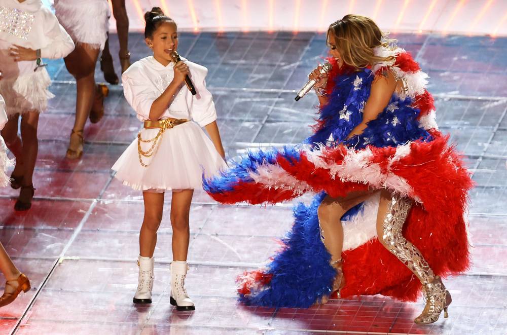 Jennifer Lopez &amp; Daughter Emme Share Amazing 'Let's Get Loud' Duet During 2020 Super Bowl Halftime Show - www.billboard.com
