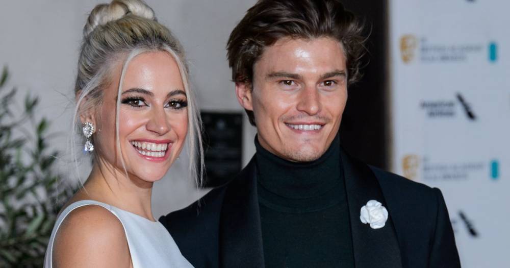 Pixie Lott reveals she and fiancé Oliver Cheshire are getting married this year after postponing nuptials - www.ok.co.uk - Britain