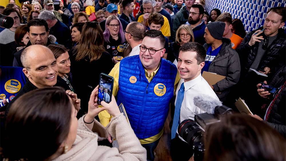 Candidates Give Victory Speeches in Iowa As Results Are Delayed - variety.com - state Iowa