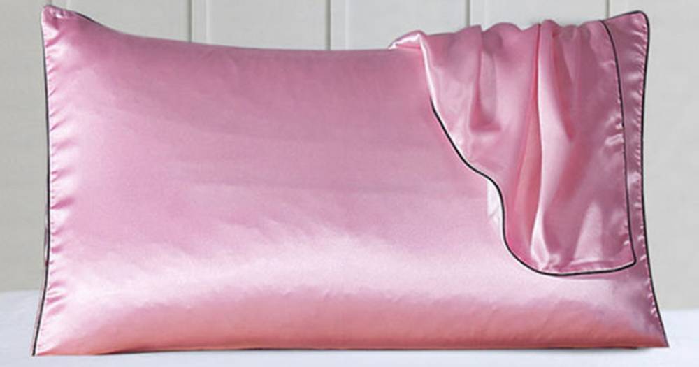 Sleeping on These Silk Pillowcases Is One of the Best Things You Can Do For Your Skin - www.usmagazine.com